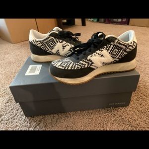 NEW BALANCE 501  classic embroidery sneaker